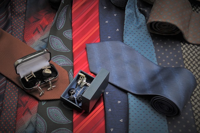 Ties & Squares