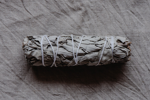 Sages & Smudges
