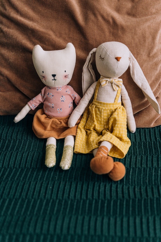 Dolls & Houses